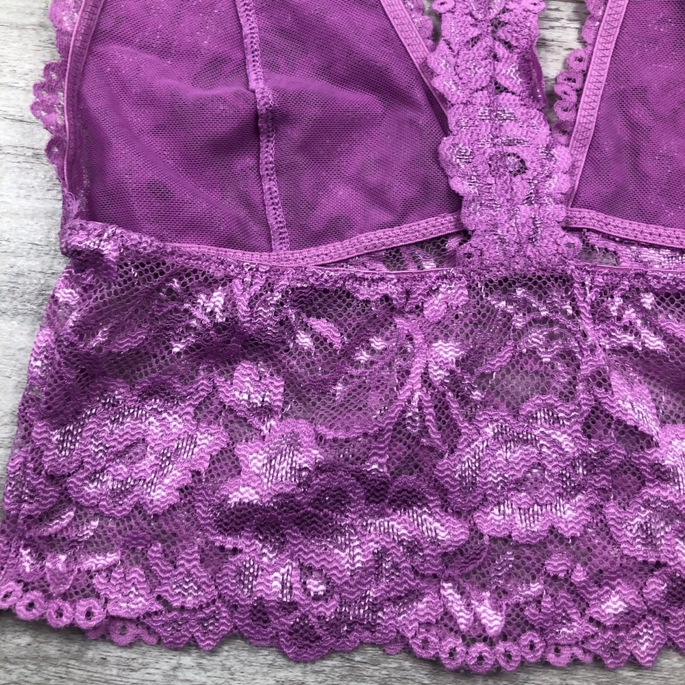 FREE PEOPLE pink lace v neck bralette - Picture 4 of 9